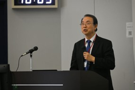 President Kazumi Komiya
