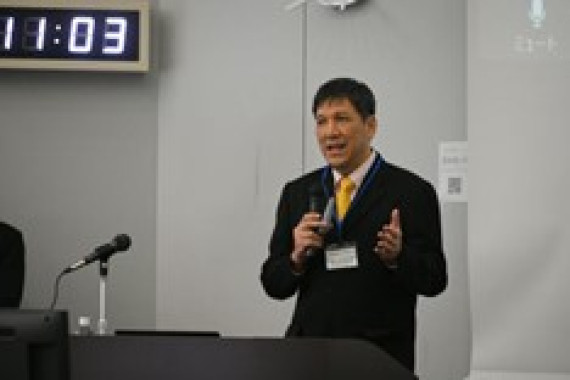 Assoc. Professor Ratchatin Chancharoen of Chulalongkorn University